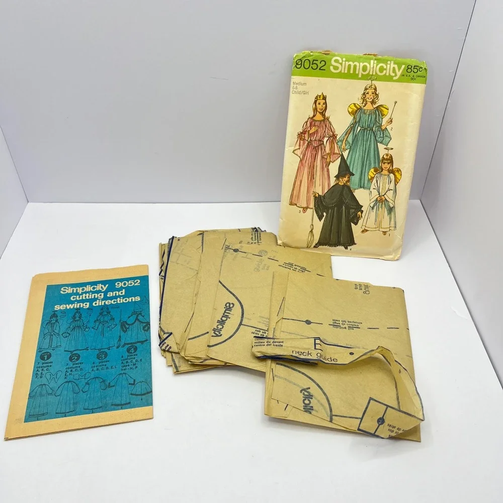 Simplicity 9052 Angel Princess‎ Witch Fairy Costume Pattern Child Size M 6-8 Vtg